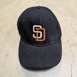 VTG San Diego Padres New Era Hat Men's 7 Wool USA Made Diamond Collection